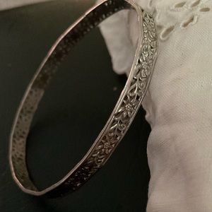 Very Vintage Silver Floral Filigree Cuff Bangle Bracelet